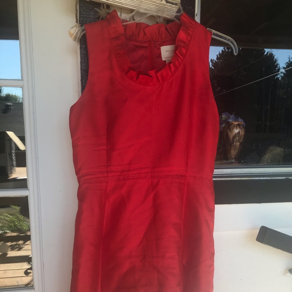 Stunning Kate Spade silky sz. 10 dress